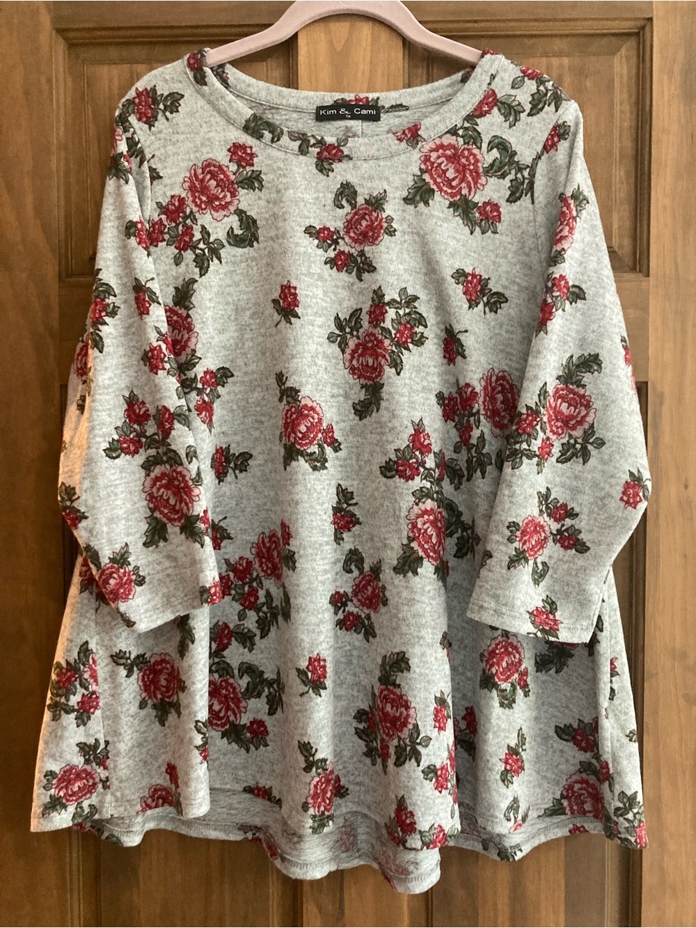 Kim & Cami Gray & Floral 3/4 Sleeve Swing Top 1X